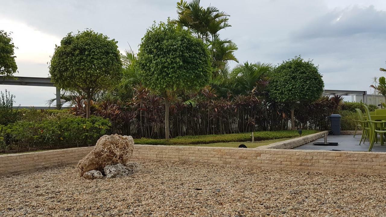 Ferienwohnung Mactan Newtown Ocean View 360 Degree Lapu-Lapu City Exterior foto